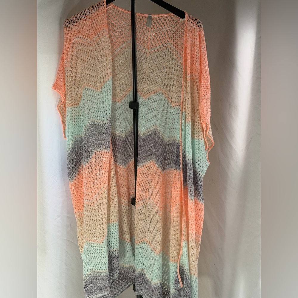Nasty Gal Vanity Pastel Chevron Knit Poncho size L new
